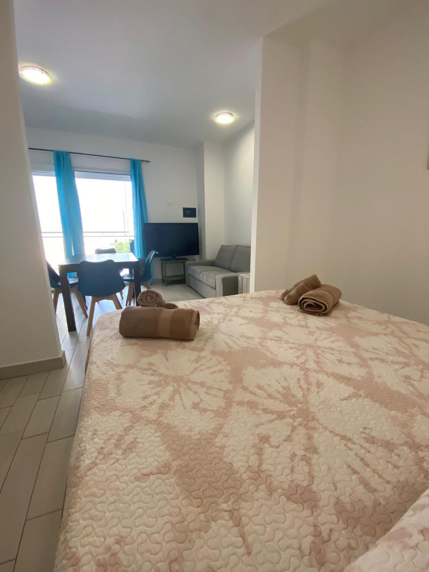 Appartamento Veronese Olbia Exteriör bild